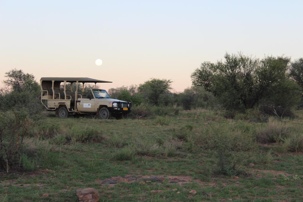 Auas Safari Lodge ウィントフーク エクステリア 写真